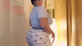 buttercream19 15 09 2020 7 Good morning Can I be your cookie monster Lol ca