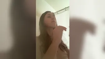 kourtxoxo 30 03 2020 Lazy day