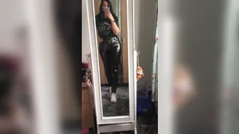 morticia_adms 12 05 2020 Shiny Sunday who likes the way I move