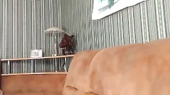 isadream  Still Masturbates Her Pussy