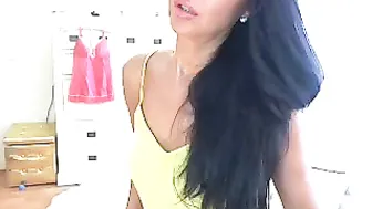 adrianna  MFC sex show