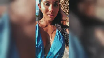 Aspen Rae 2021 01 09 fingering on the balcony