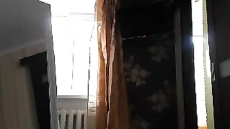 milla_c  Fucks her finger