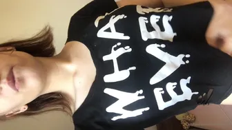 adolfxnika 07 04 2020 30157415 Do you want to penetrate my pussy