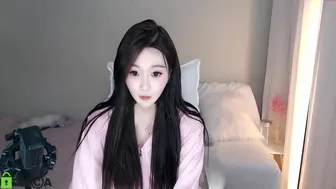 meow_ljy 2.05.2021 249_female chaturbate