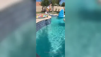 Madison Morgan onlyfans 19 10 18 7876346 I had soooo much fun 69 ing Gwen Singer on this unicorn floatie 360x710 (1)