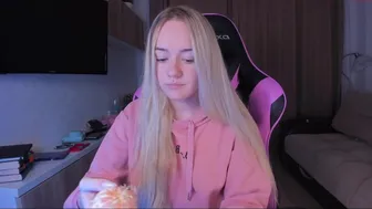 lil_happiness 8.12.2020 930_female chaturbate