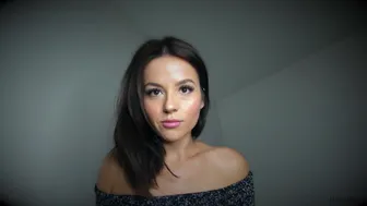 Christy Berrie Don't Lose Eye Contact