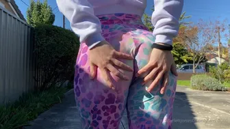 Scarlett Jones onlyfans 20 05 19 23993138 Getting my booty and tits out, outside 1280x720