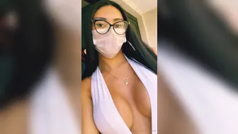 Bella Moreira onlyfans 22 04 2020 33672506