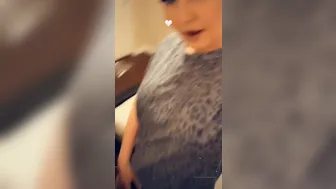 Kayleigh Coxx aka kayleighcoxx84 onlyfans (05.04.2020) Kayleigh Coxx (Vert.)