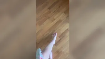 Mistress Karina onlyfans (2019 10 31) I ve got a gift for you foot freak