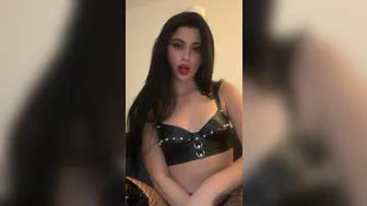 Mistress Karina onlyfans (2019 10 08) HumilIation task instructions Video the results send to Me so I can laugh at you.