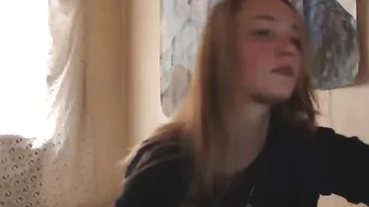 little_umaru  Beautiful webcam model