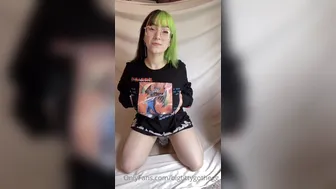 bigtittygothegg _2020 05 18_5ec2b1dde3420d4d8966a_source