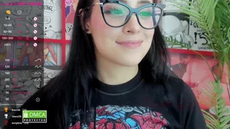 bastet_gift wonderful chick removes tight dress