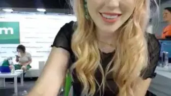 emmastarseed noble lady praises boobs