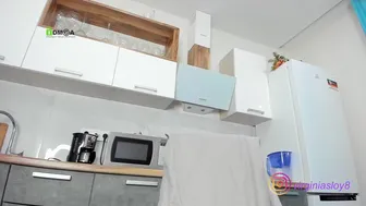 _axolot_ Dildo masturbate of sexy beauty with skinny body