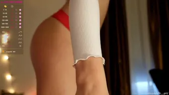 fit___girl skinny blonde plays with pink pussy