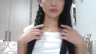 lilloox  Huge asshole girl