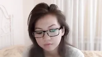 koreancat  Plays with their holes