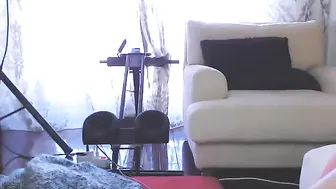 evarosse  Stroking her excitable pussy