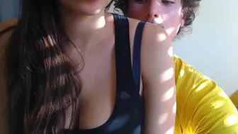 hankthem_02032018_1628_couple_chaturbate (1)