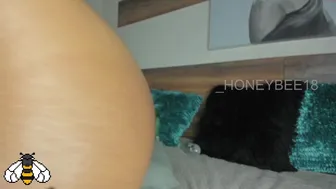 _honeybee18_01102021_0302_female_chaturbate