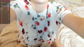 solla_q_17092021_1945_female_chaturbate