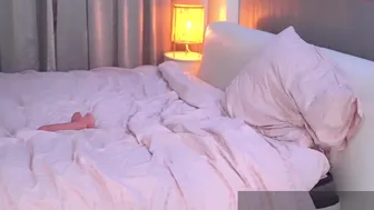 miss_maya_22092021_0553_female_chaturbate