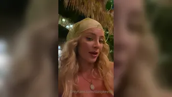 daisykeech_02.10.2020_54813775_Getting_buzzed_in_Cabo_П???Send_me_a_tip_to_buy_me_a_shot_П???One_night_only_IБ??m_taking_shots_cuz_I_never_do_this,_but_