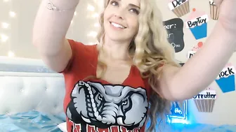 scarlettmiles  has inscrutable climax from sexuality webcams