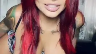 brittanya razavi_Dildo on chair