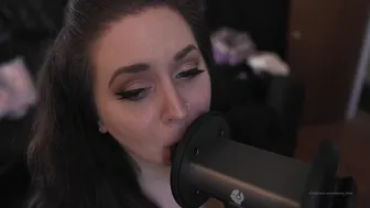 dovey_free_01.01.2021_88926037_April_2020_Ear_Eating_4