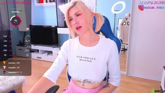 TokyoCat сама настоящая курва