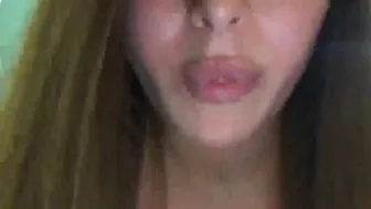 VladaCandy Симпотичная дама с большими буферами