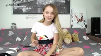 Alicehowold красивая кукла