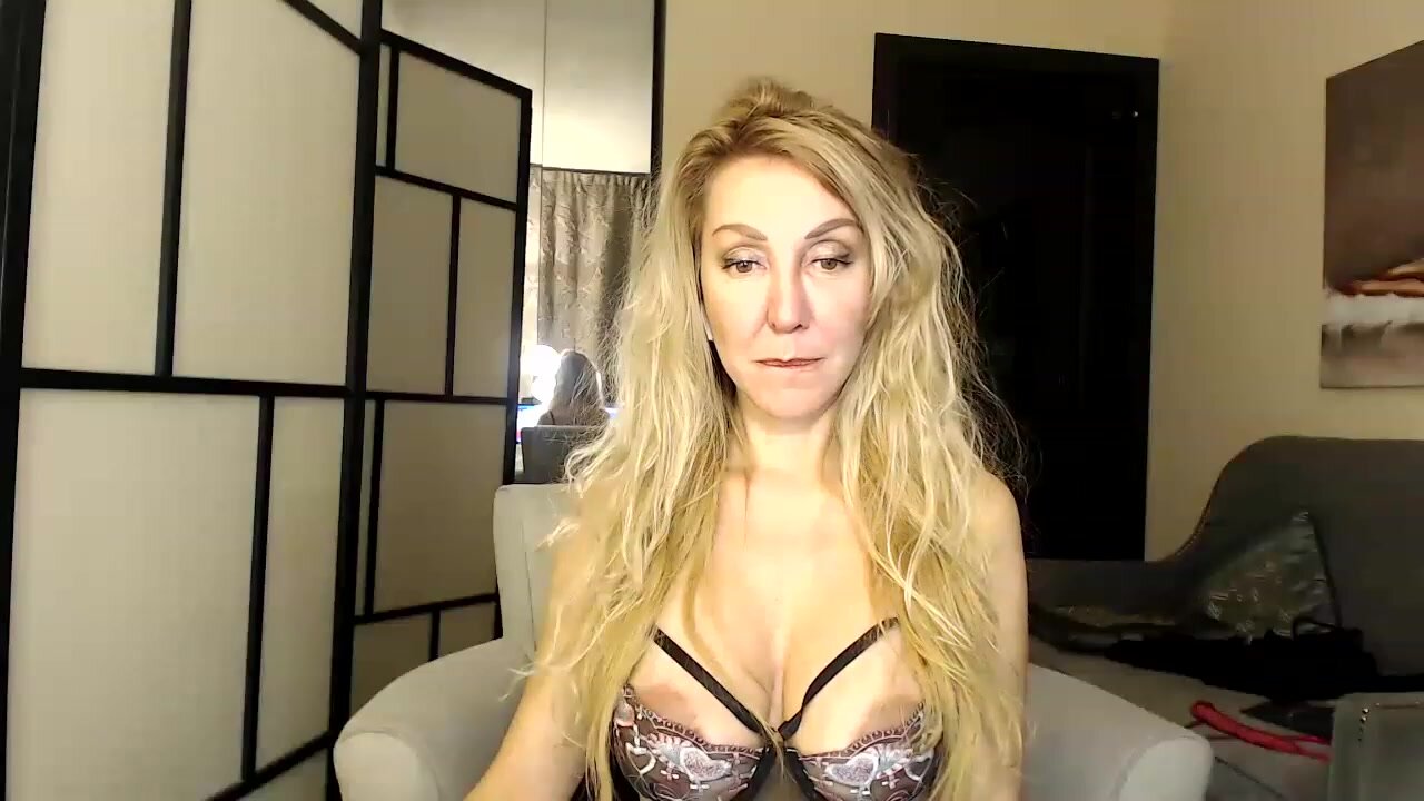 IMissBehaving_2021-11-04 show 2