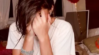 ghosttits  webcam masturbation session