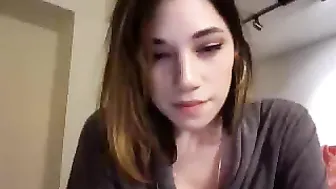 3ubbles4u  sex toy inside her wet pussy