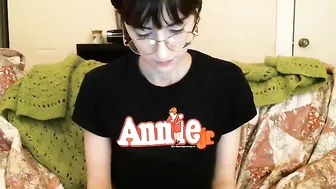 banananutella  Feeling Her Pussy