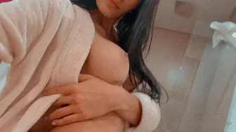 Hanna Miller onlyfans Sweet bitch masturbating