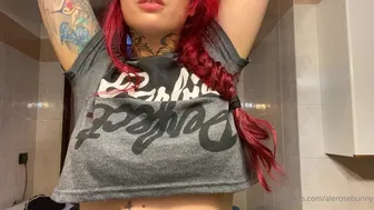 AleRoseBunny onlyfans Blonde chick relish fucks the cap