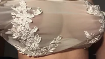 Eleonora Bertoli, elebertoli onlyfans Busty brunette - stripped with girlfriend in french