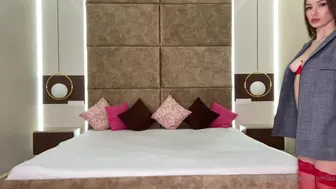 Coco Mia aka coco miaa Spicy bitch jerks off pussy