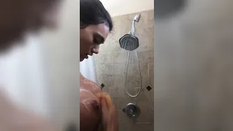 Amira Brie, Princess Amira B, brieamira Black-haired beauty pulls sex lips