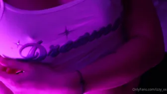 Blanc Noir, blancnoir, miss noir xx, izzy xx Incendiary shlendra pulls his cap with his fingers