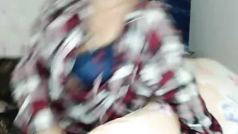 kiradivine  Show her Beautiful Body