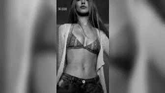 sarahardel onlyfans Depraved beauty masturbates pussy