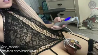 Maddie aka maddietwt onlyfans Delightful milf nice jerking off